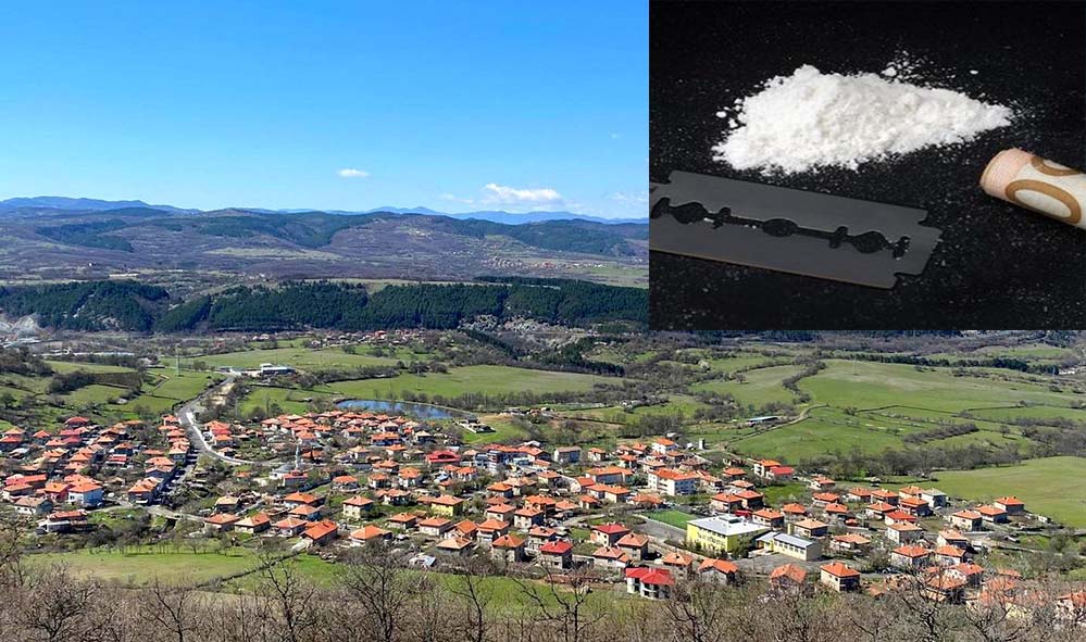Незаконно притежавано оръжие, наркотик и антични монети са били иззети при претърсване вчера в къща и постройки в село Груево, 
